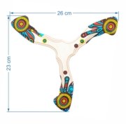 Bumerango „Šamanas“ išmatavimų schema: 26 cm plotis ir 23 cm aukštis.